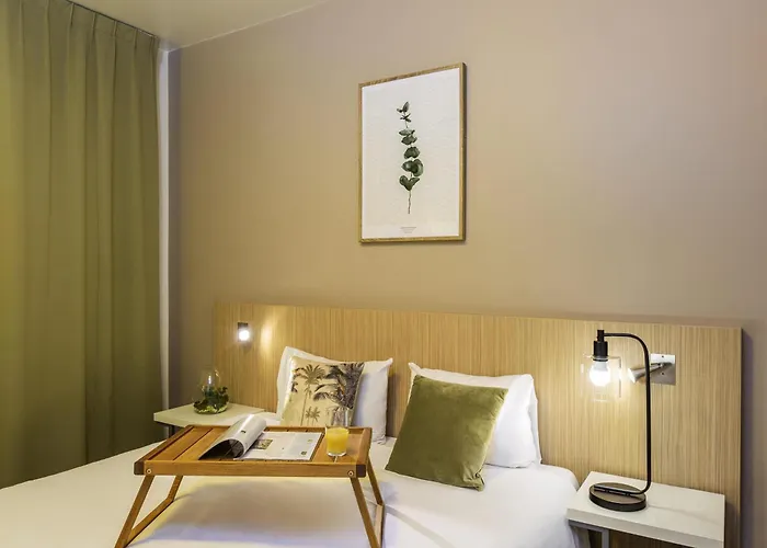 Adagio Access Reuilly